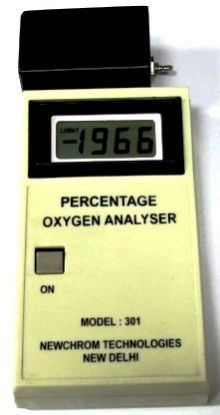 Picture of  Portable Oxygen Analyzer, For Laboratory Use  - Accuracy:+-1 % 
