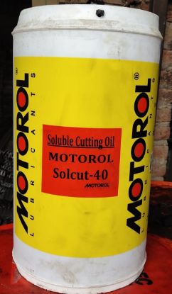 Picture of MOTOROL  SOLUBLE CUTTING OIL , GRADE - SOLCUT 40  , SIZE - 26 L 